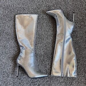 INC INTL Concepts Rajel Knee High Dress Boots Size US 6M Silver Snake FLAWED